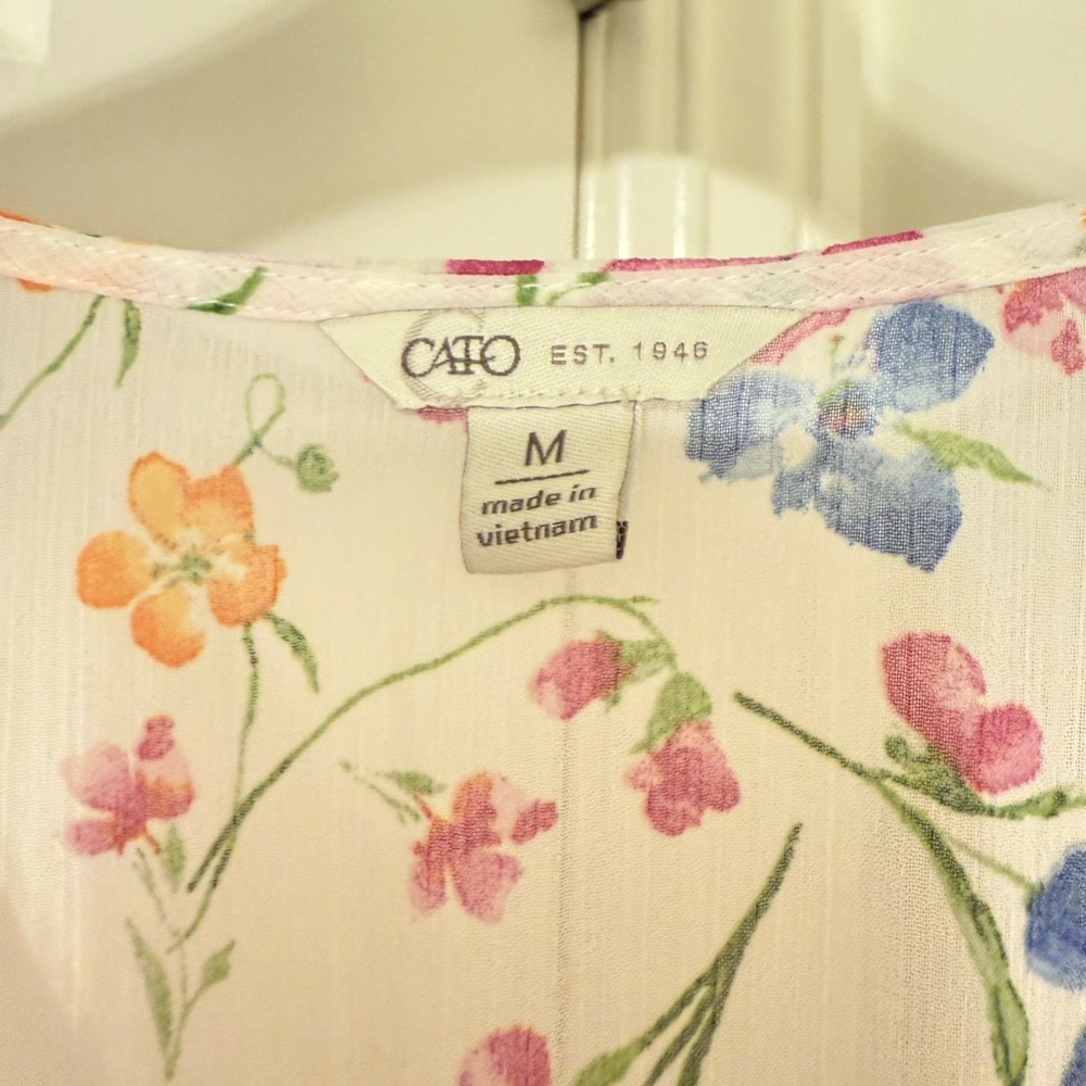 Cato Handkerchief Floral Print Dress size M. New without tags. - Picture 2 of 6